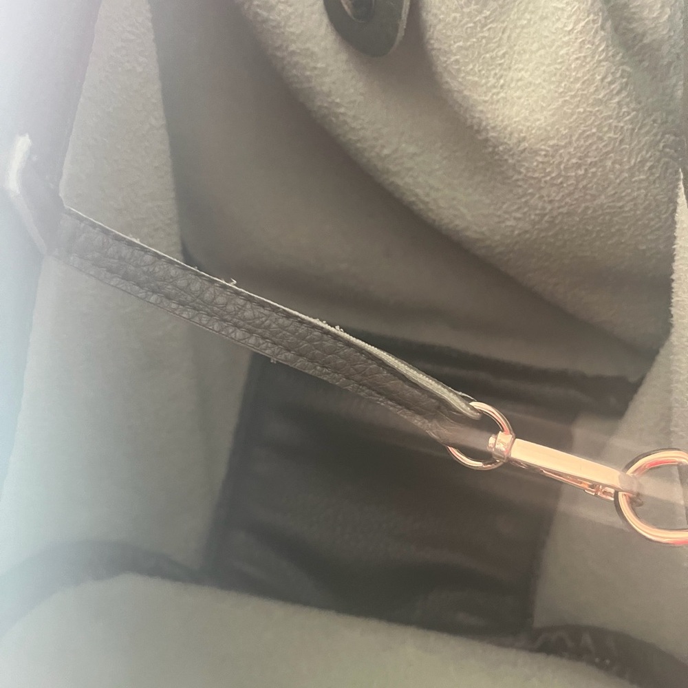 World Market Faux Leather Hobo Bag in Army Green - Picture 5 of 5